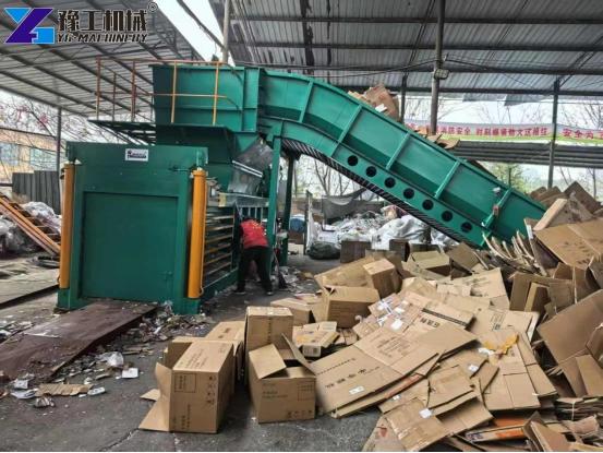 horizontal waste baler